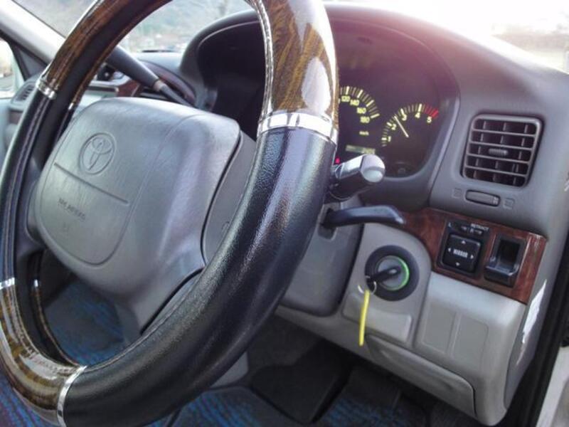 HIACE REGIUS