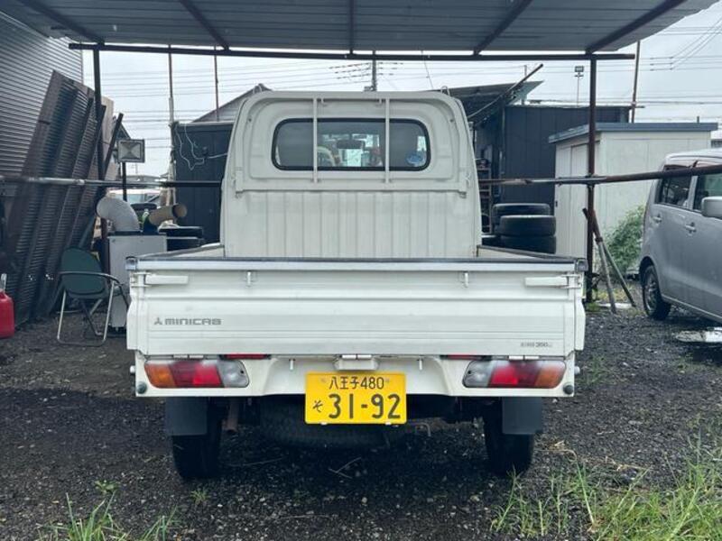 MINICAB TRUCK