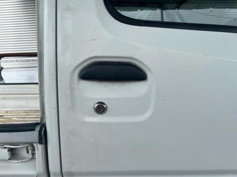 MINICAB TRUCK