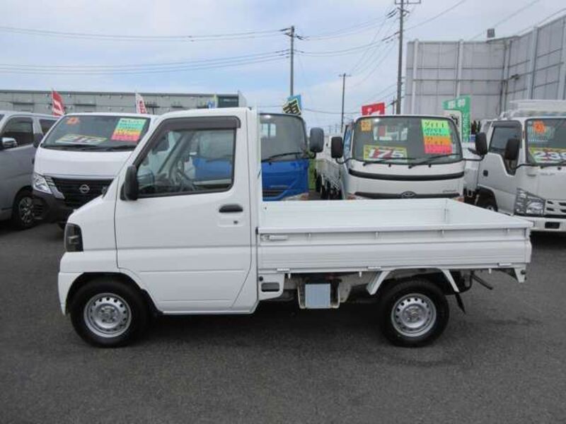 CLIPPER TRUCK