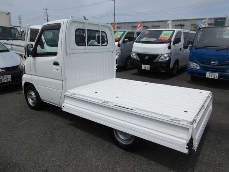 CLIPPER TRUCK