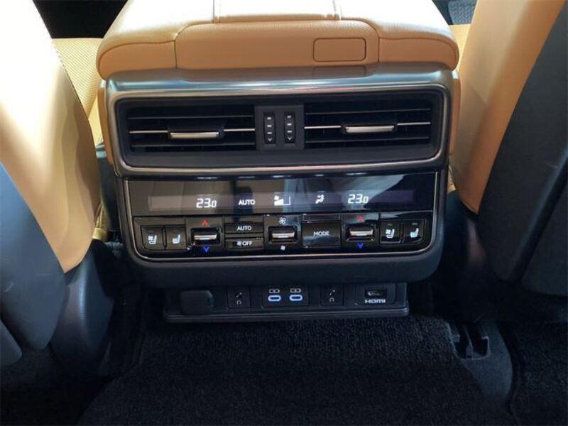 LX