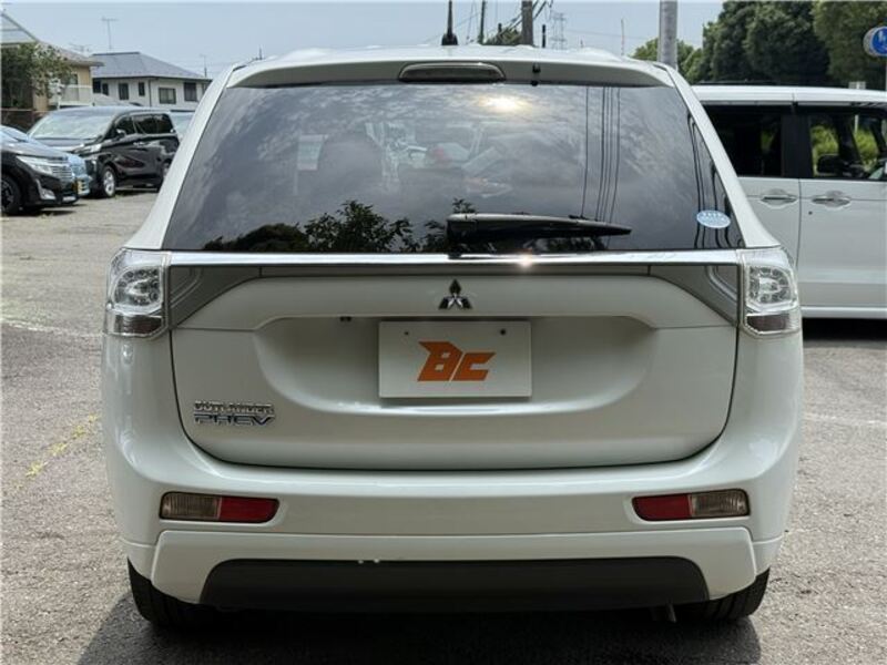 OUTLANDER PHEV