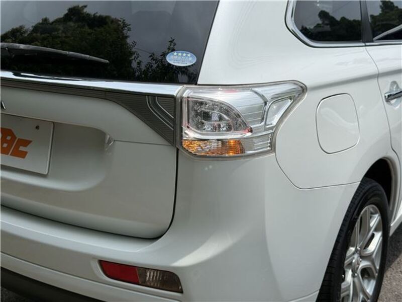 OUTLANDER PHEV
