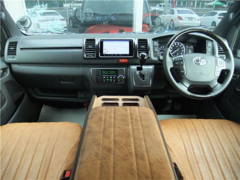 HIACE