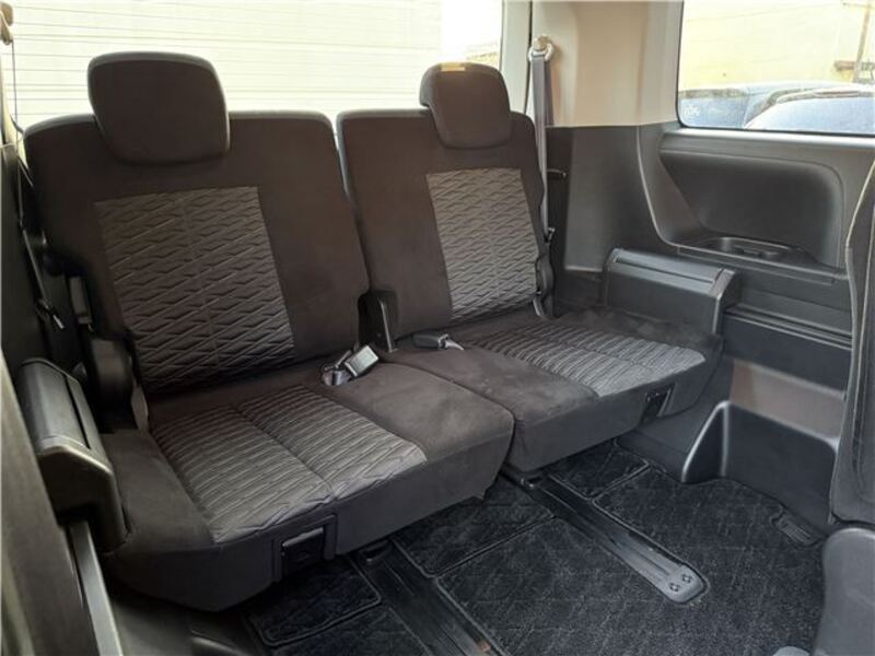 DELICA D5