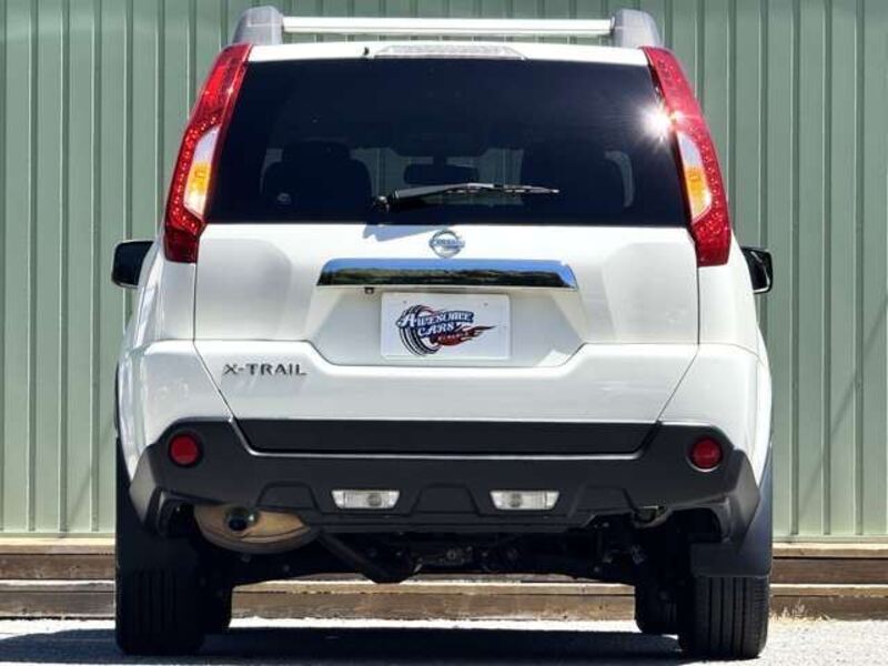 X-TRAIL