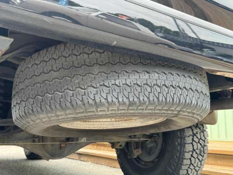 HILUX SURF