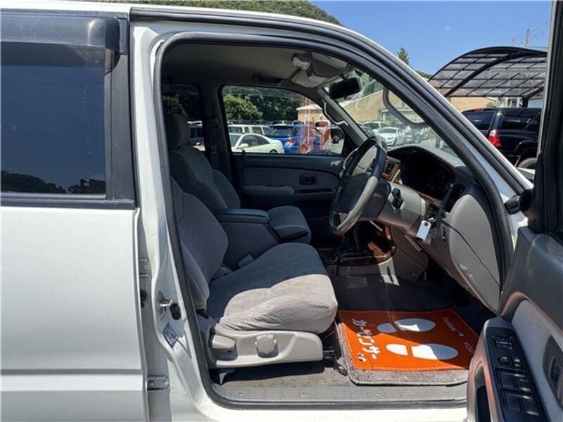 HILUX SURF