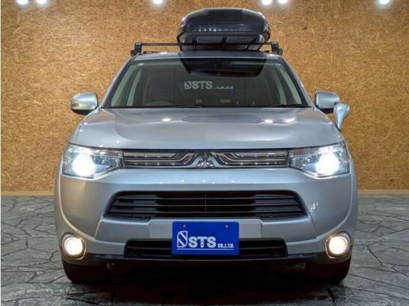 OUTLANDER
