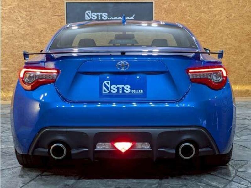 86
