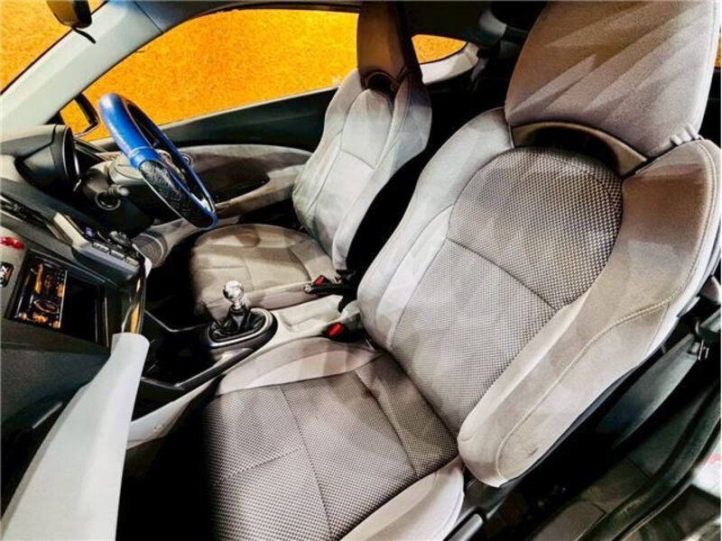 CR-Z