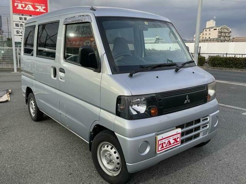 MINICAB VAN