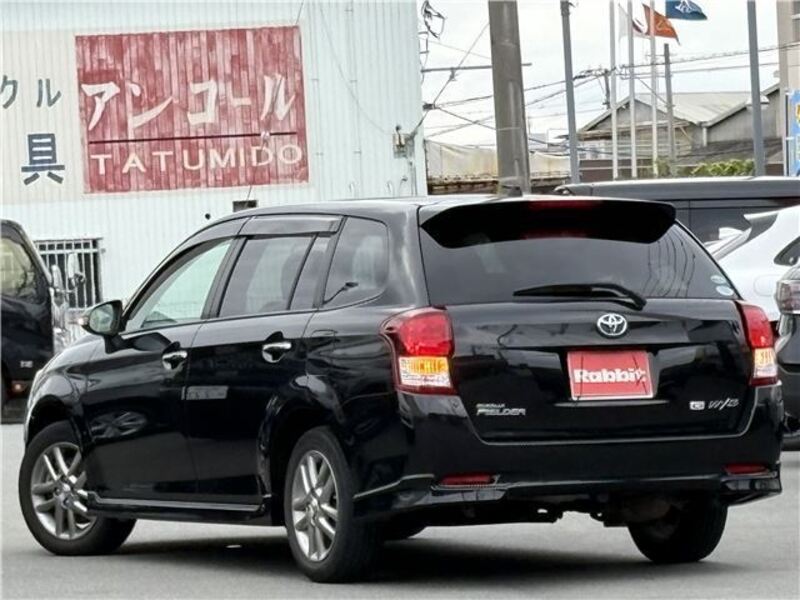 COROLLA FIELDER