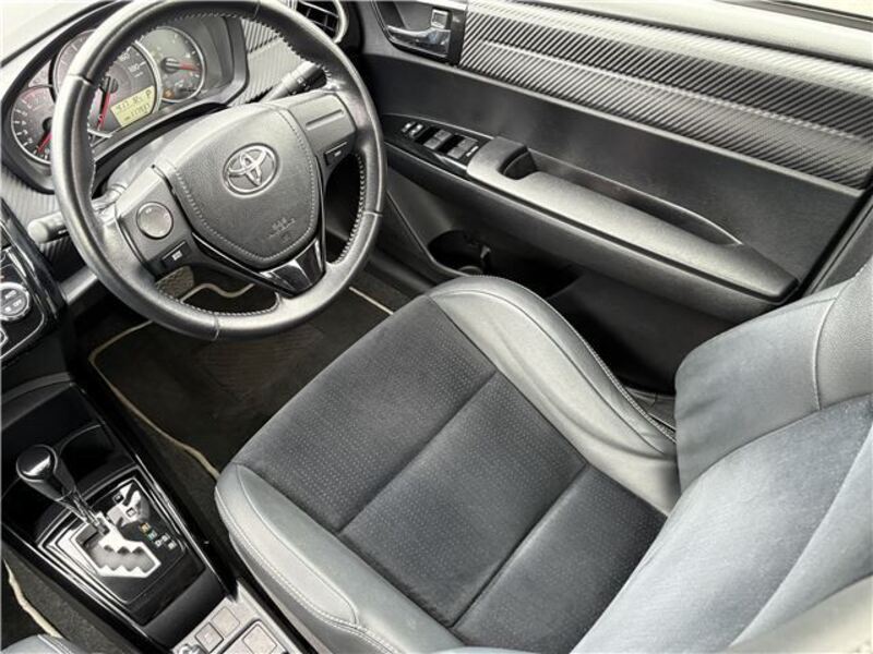 COROLLA FIELDER