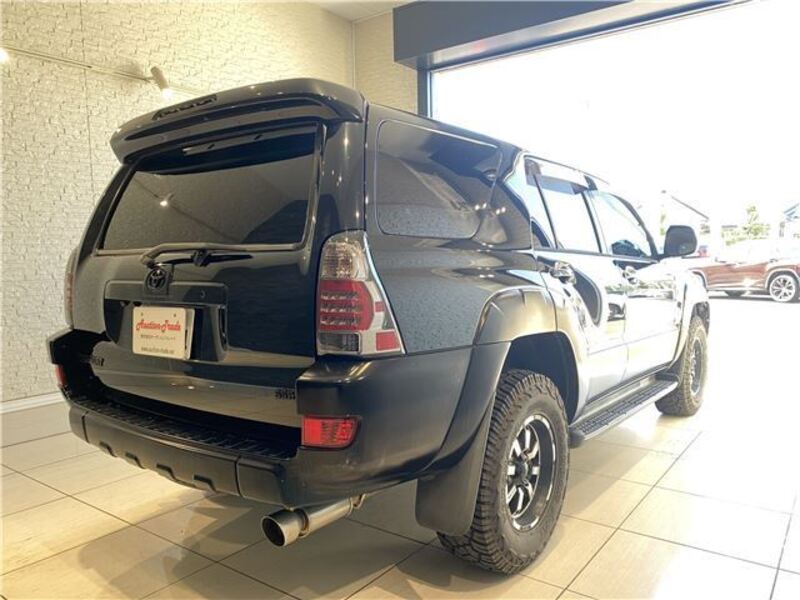 HILUX SURF