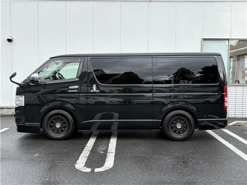 HIACE