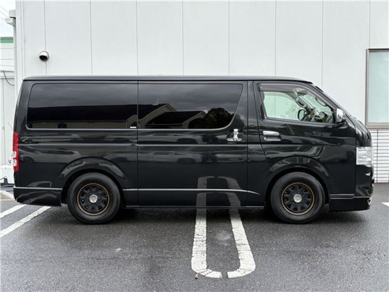HIACE