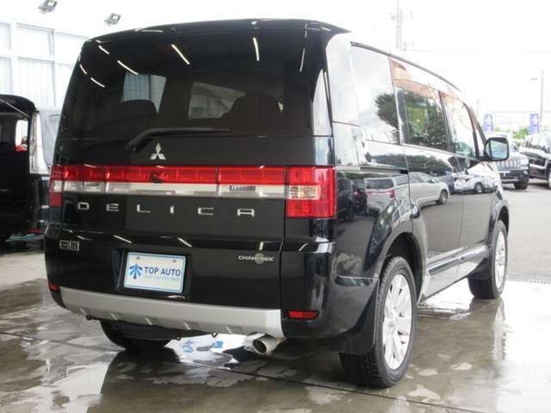 DELICA D5