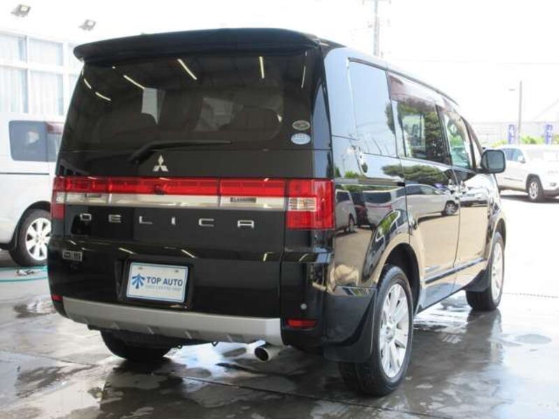 DELICA D5