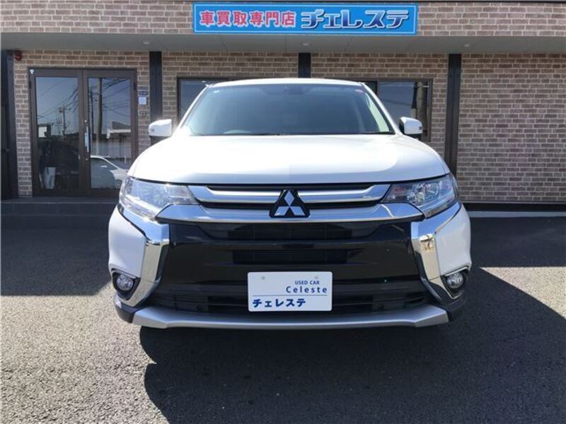 OUTLANDER