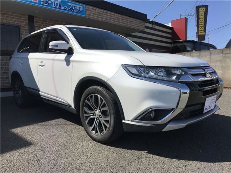 OUTLANDER