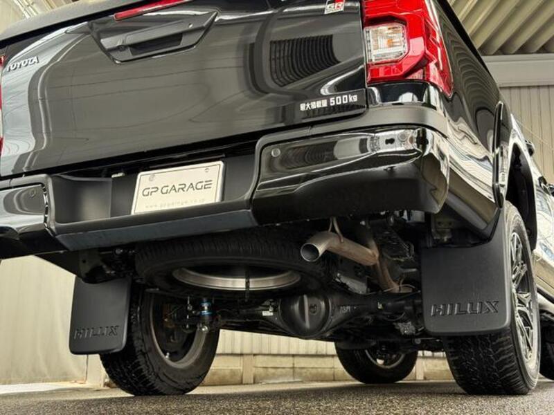 HILUX