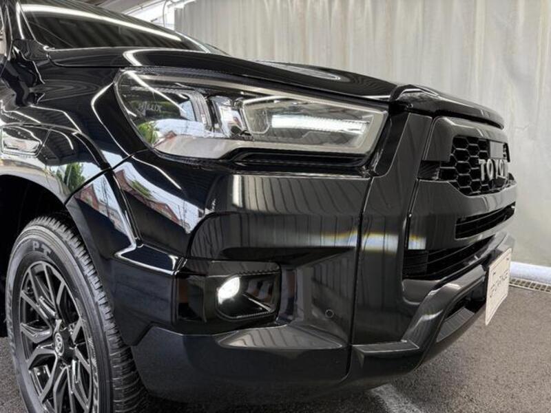 HILUX