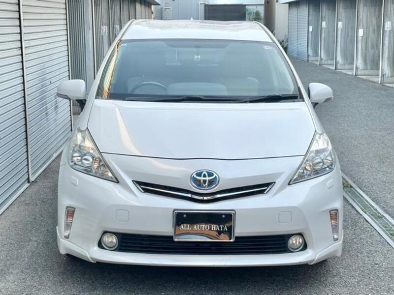 PRIUS ALPHA