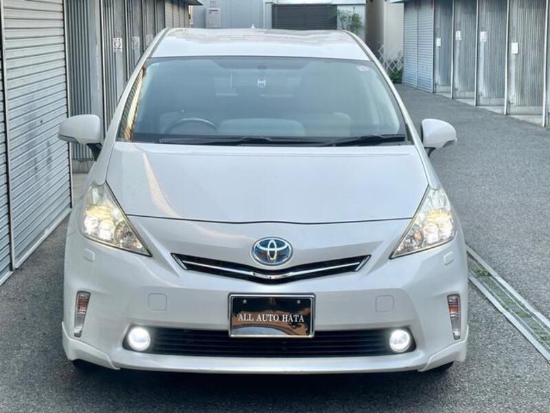 PRIUS ALPHA