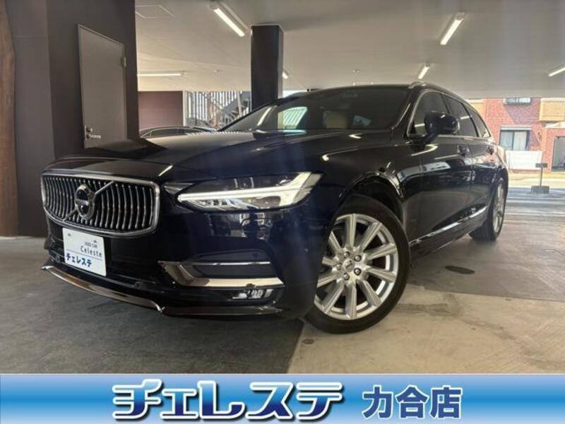VOLVO V90