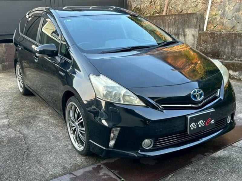 PRIUS ALPHA