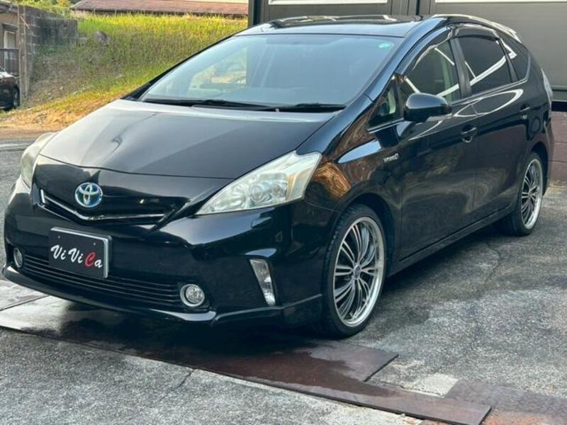 PRIUS ALPHA