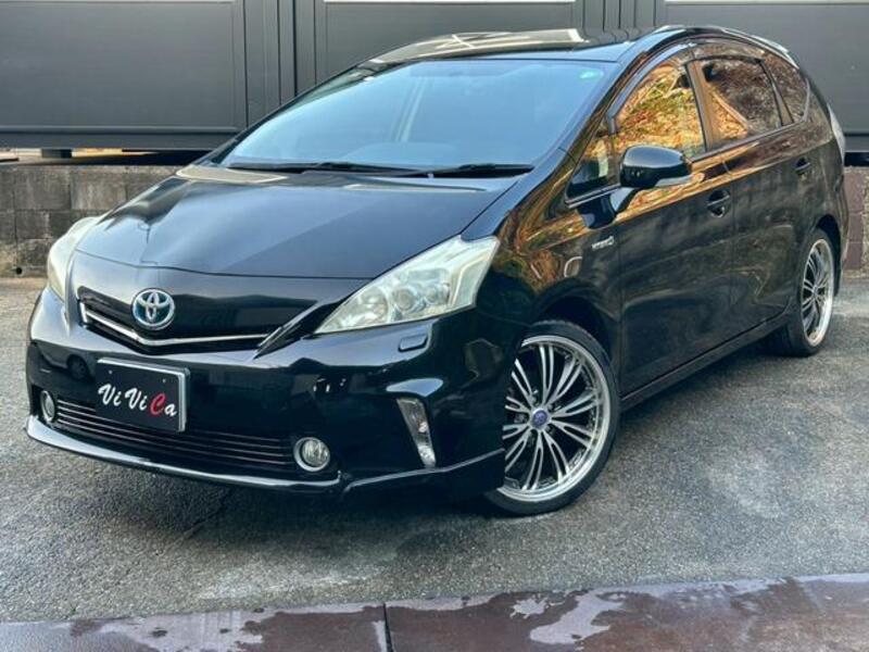PRIUS ALPHA-0