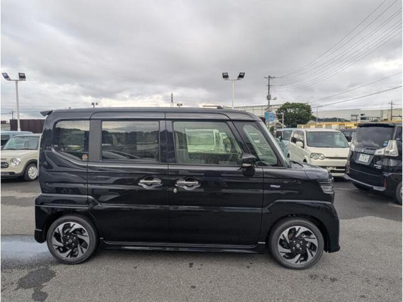 SPACIA CUSTOM