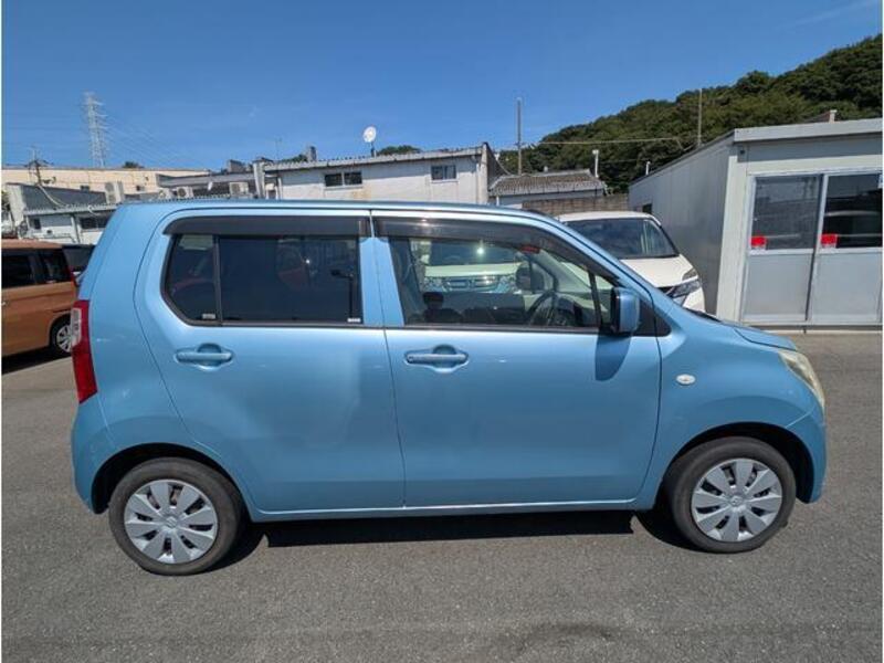 WAGON R