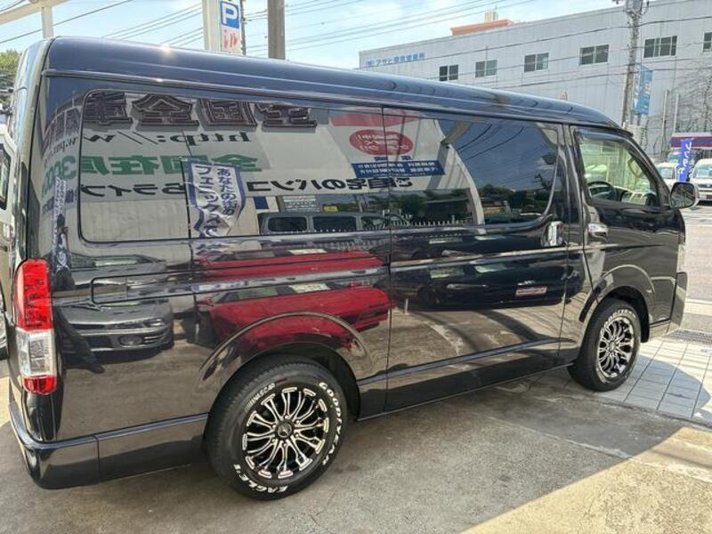 HIACE VAN