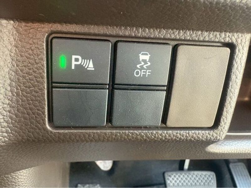 N BOX