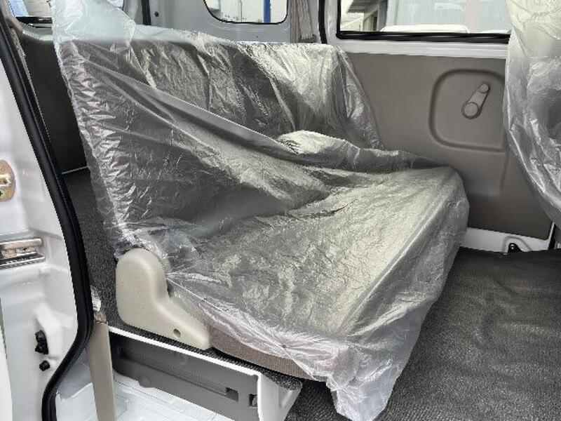 MINICAB VAN