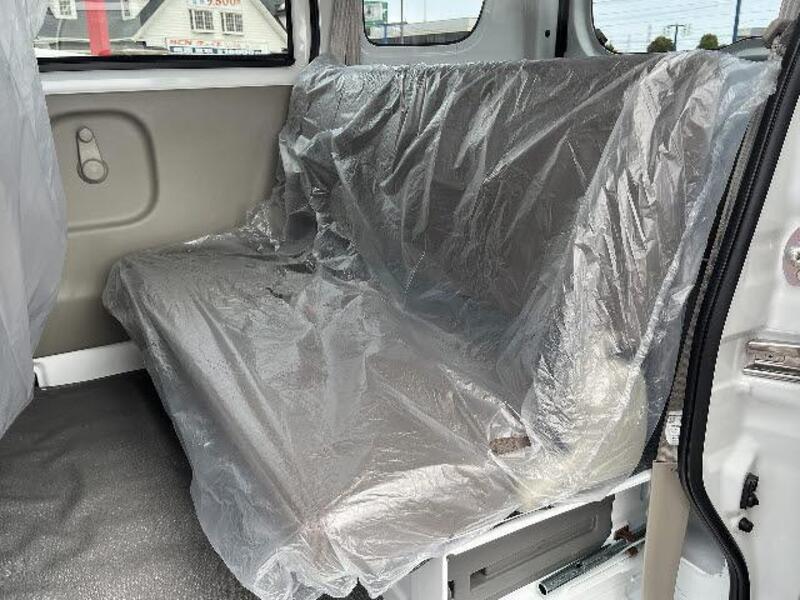 MINICAB VAN