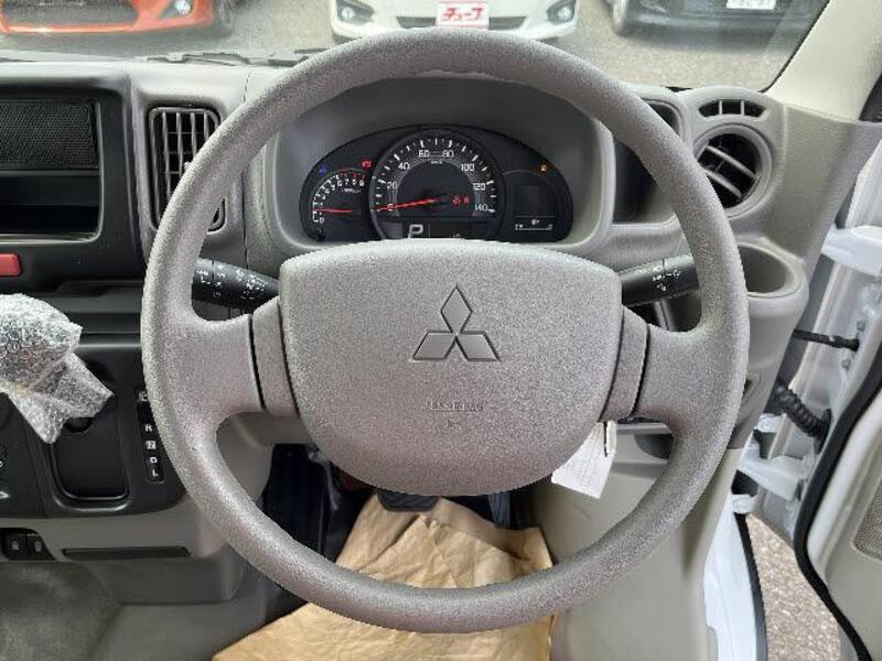 MINICAB VAN