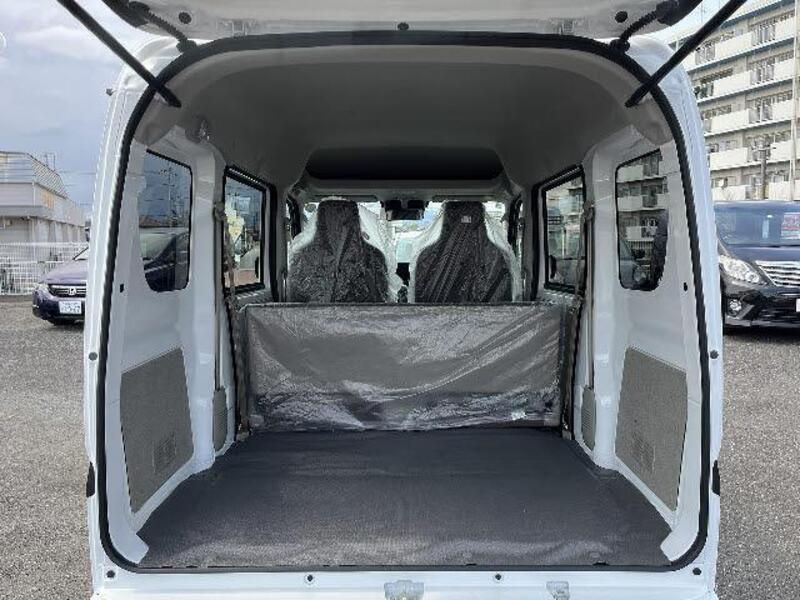 MINICAB VAN