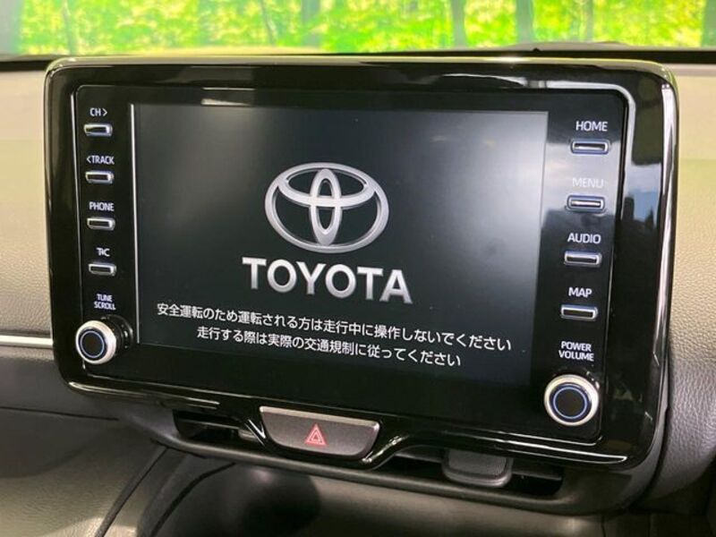 YARIS CROSS