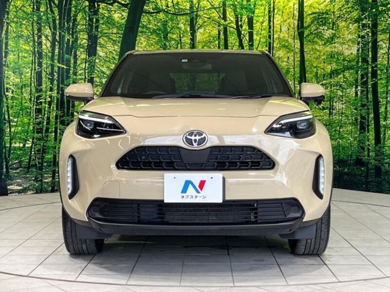 YARIS CROSS