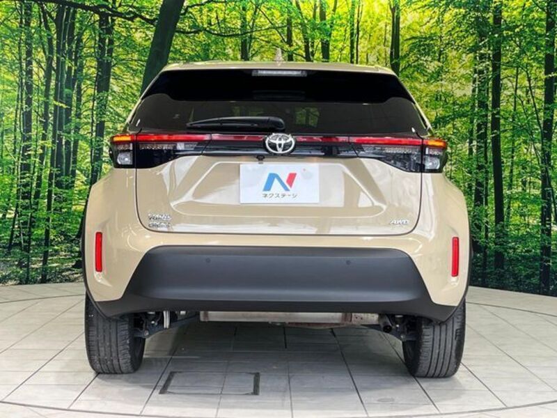 YARIS CROSS