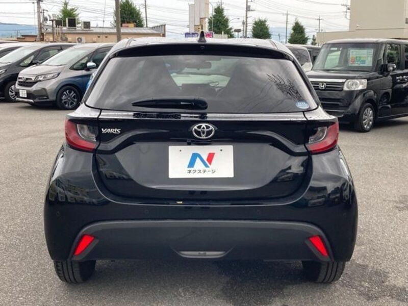 YARIS