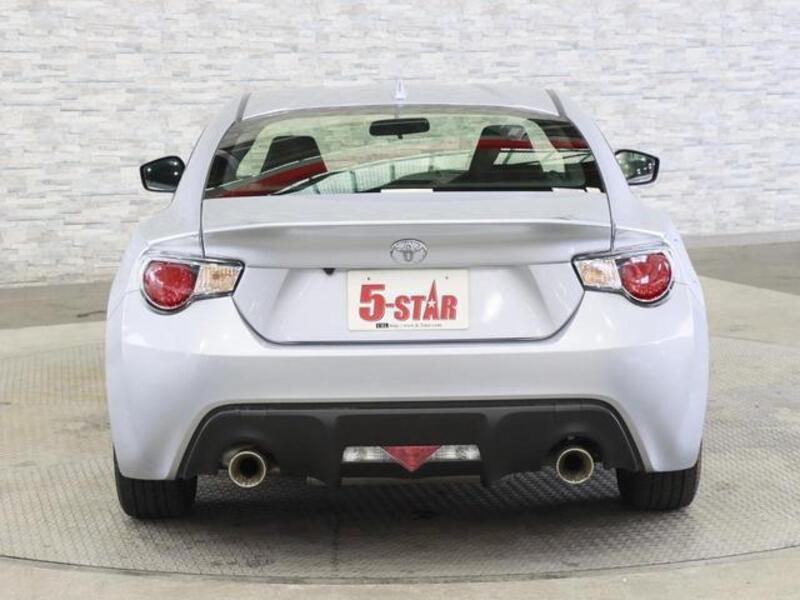 86
