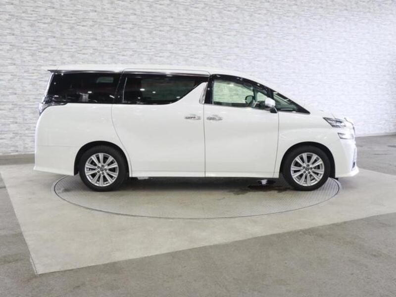 VELLFIRE