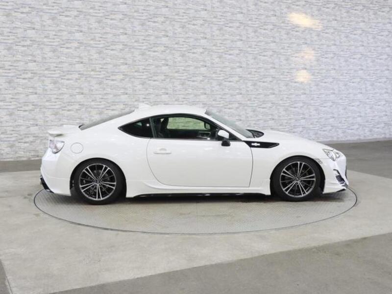 86
