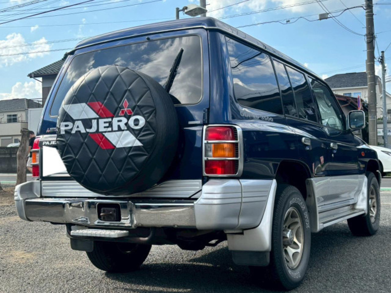 PAJERO